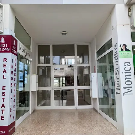 Residenza Italia Daire Lignano Sabbiadoro